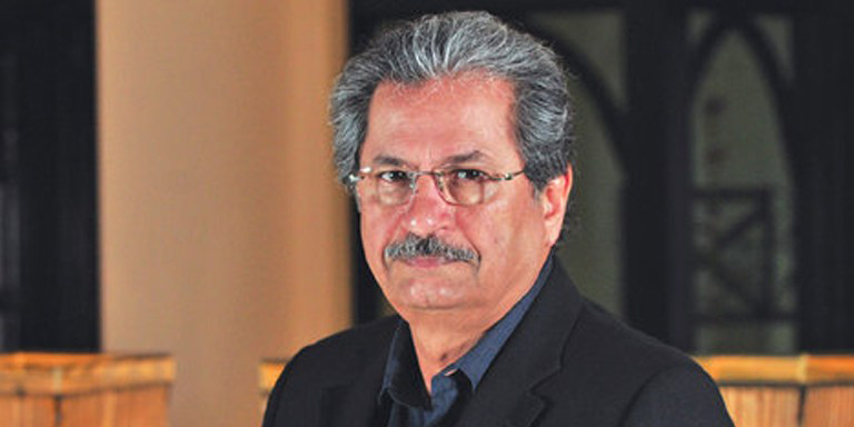 Shafqat Mehmood Wishes Students All The Best For Their Exams
