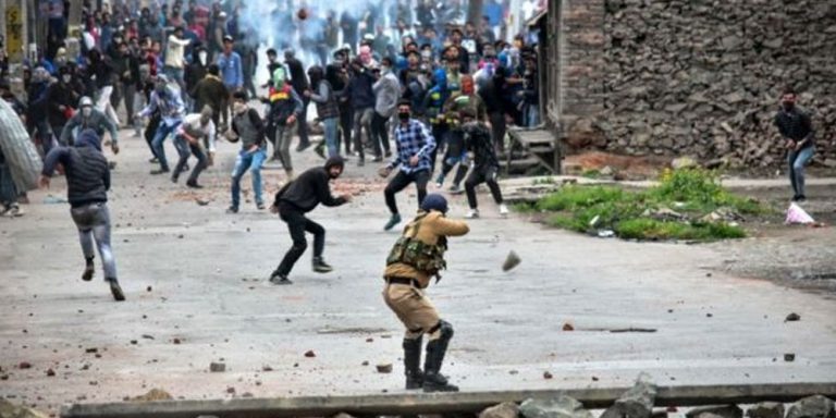 Six martyred and 100 injured by Indian forces firing