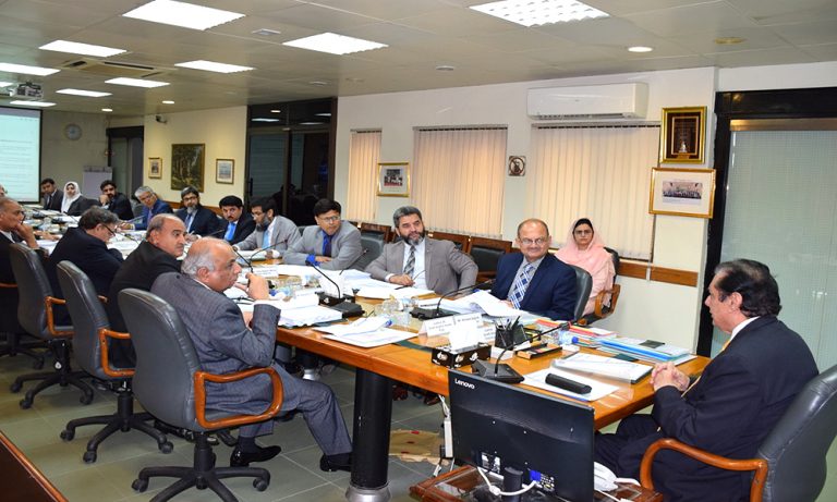 NAB chief says striving to recover ill-gotten money from corrupt elements