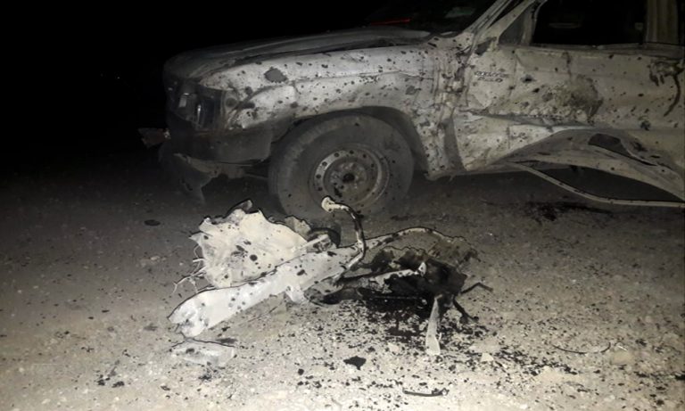 Three wounded including policemen in Quetta bomb blast