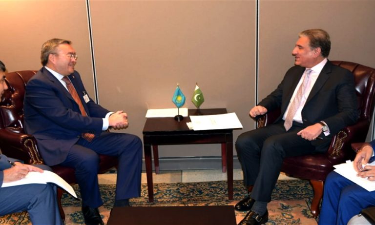 FM meets counterpart from Kazakhstan