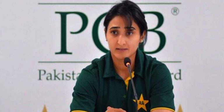 Pakistan retains Bisma Maroof as captain