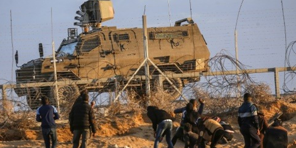 Hundreds join final Gaza-Israel border protests for three months