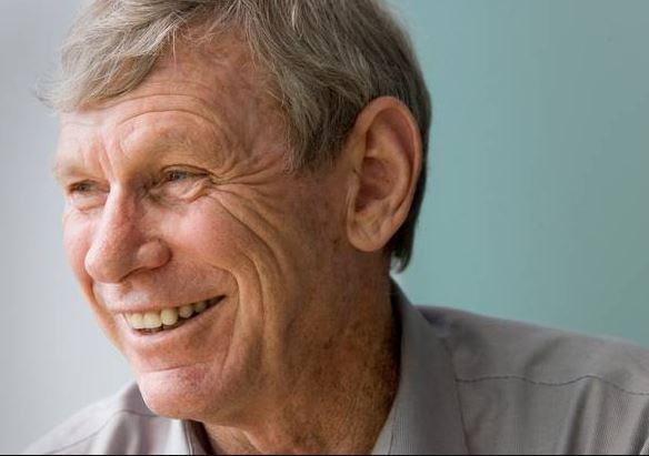 Peter Snell dies at 80