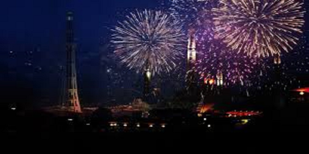 exciting New Year celebrations in pakistan