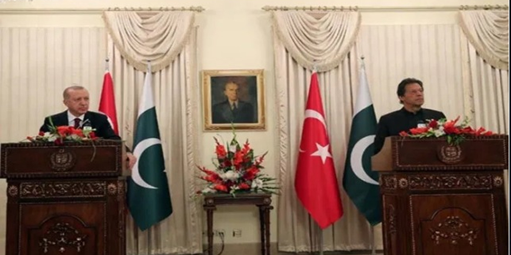 PM Imran, President of Turkey Erdogan hold Joint Press Conference