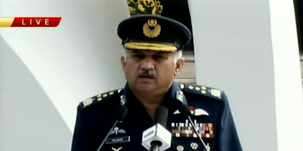 Valiant Air Chief