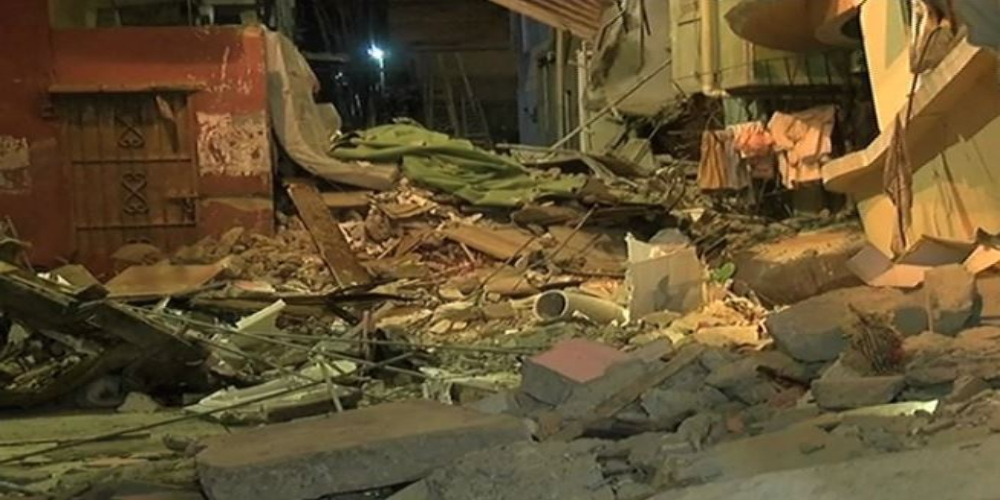 Rizvia Society building collapse