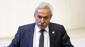 Turkey jails Kurdish ex-mayor