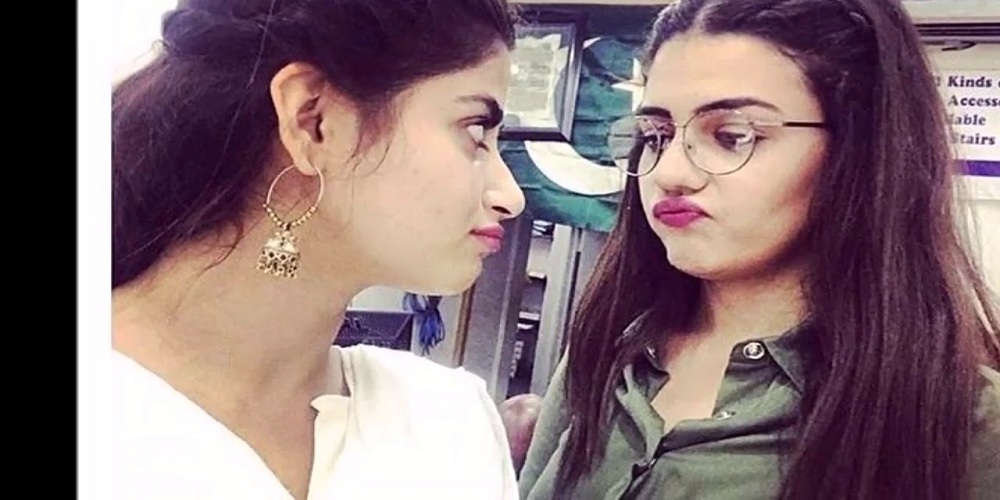 Zara Noor writes an emotional note for Sajal Aly