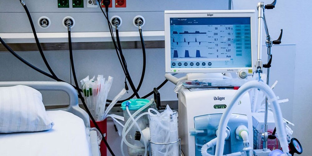 Pakistani businessman in Japan donates 16 ventilators for Pakistan