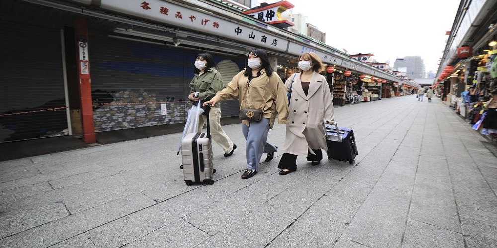 Europe eases lockdown measures, Japan lifts state of emergency