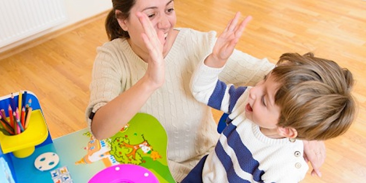How can Parents instil Self-confidence in children?