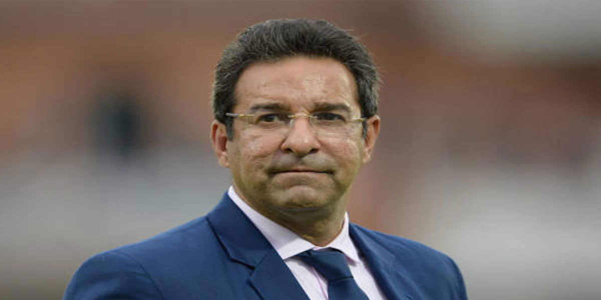 Wasim Akram bewails over Sea View's littered condition