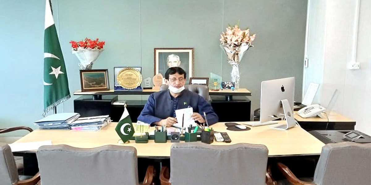Federal Minister for IT takes notice of mobile networking issues in Karachi