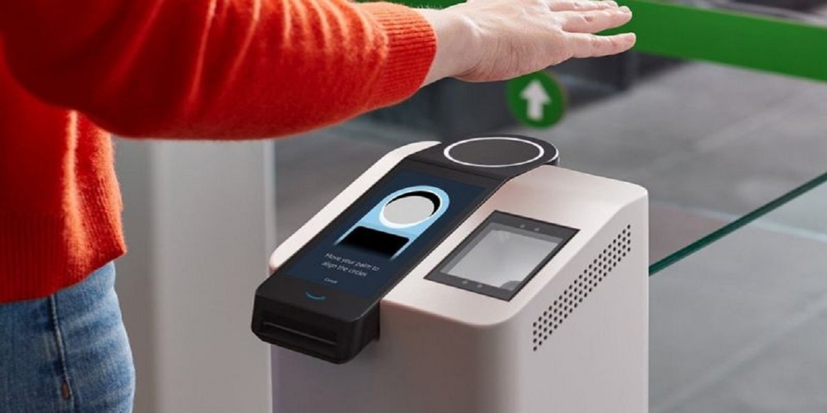 Amazon one Palm Scanner