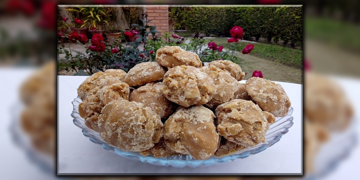 Jaggery, a food rich in many minerals and vitamins
