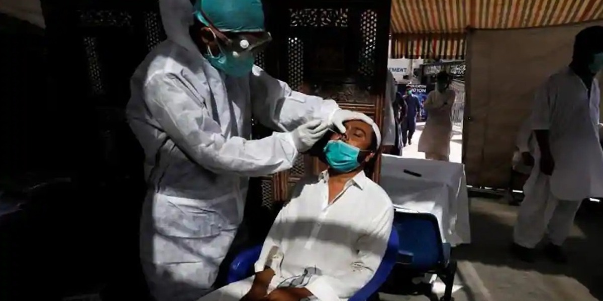 Research Explains Reasons of Decline in Pakistan's COVID-19 Cases