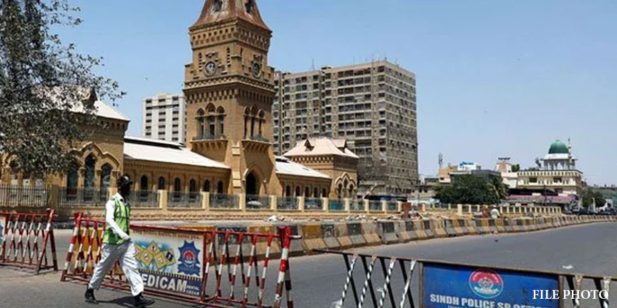 Smart Lockdown Imposed In Karachi Amid Increasing In COVID-19 Cases