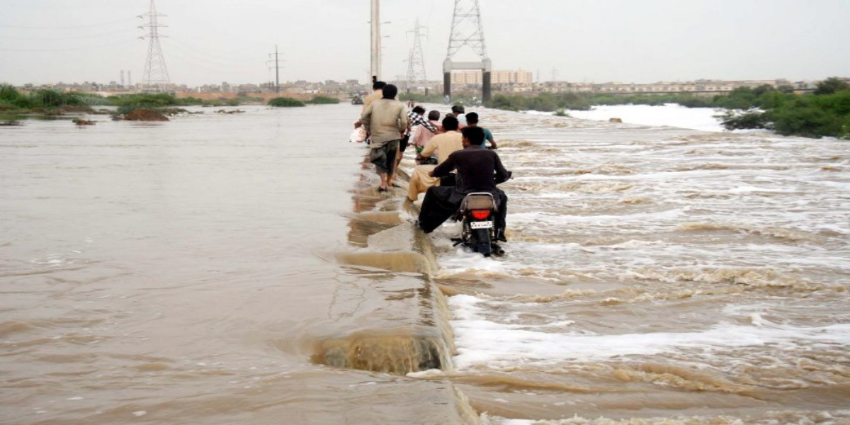 Korangi causeway closed
