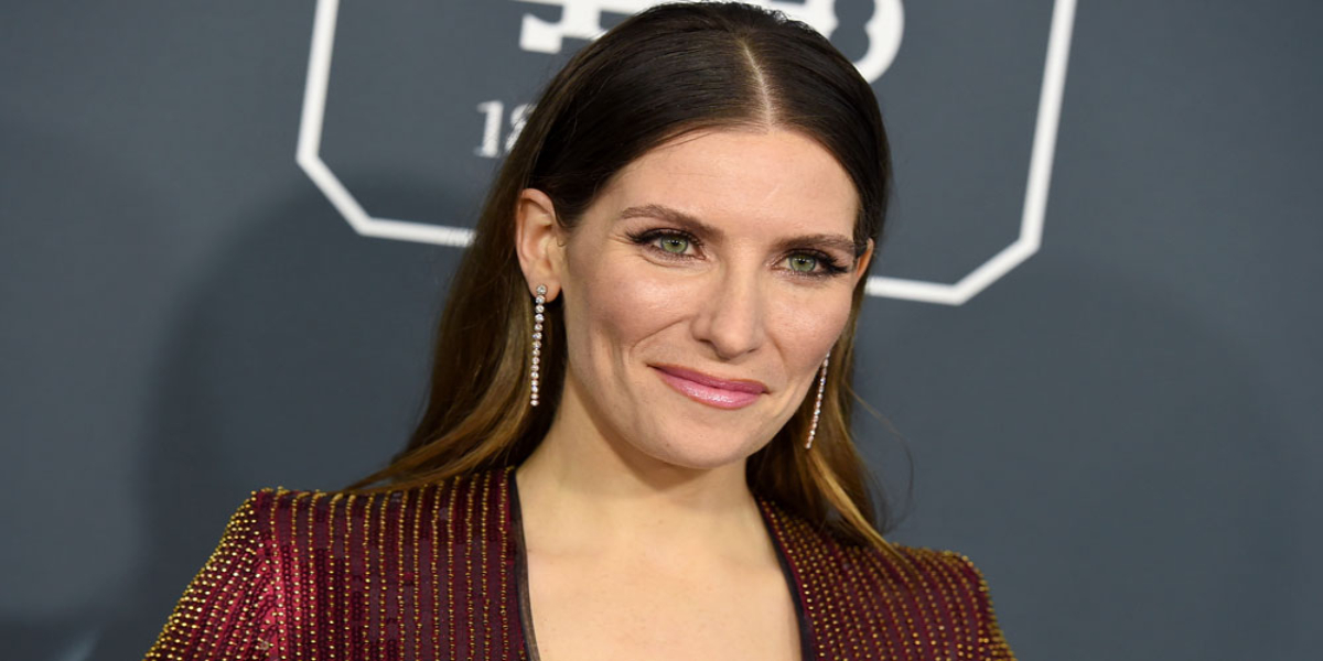 Sarah Levy Distancing Socially