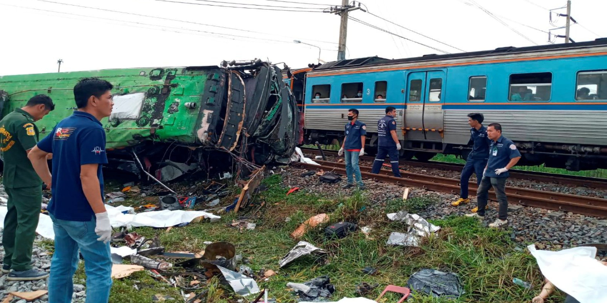 Thailand bus train collision