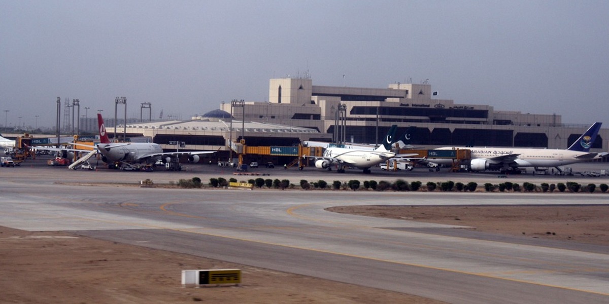 Emergency Landing of Serene Airlines flight at Karachi Airport