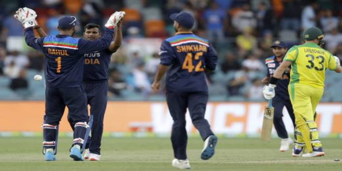 India beats Australia
