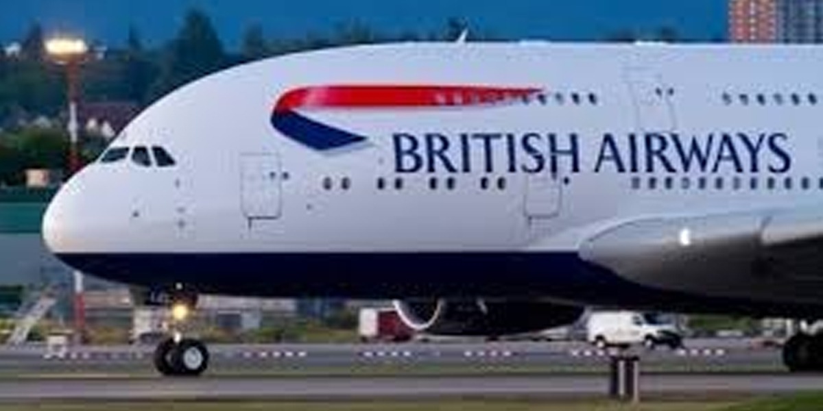 Pakistan Bans All Flights From UK Over COVID Concerns