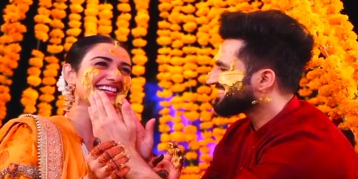 Sarah Khan Falak Shabir