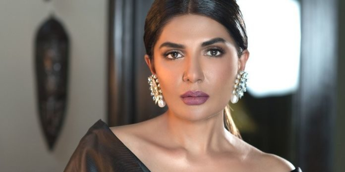 Iffat Omar