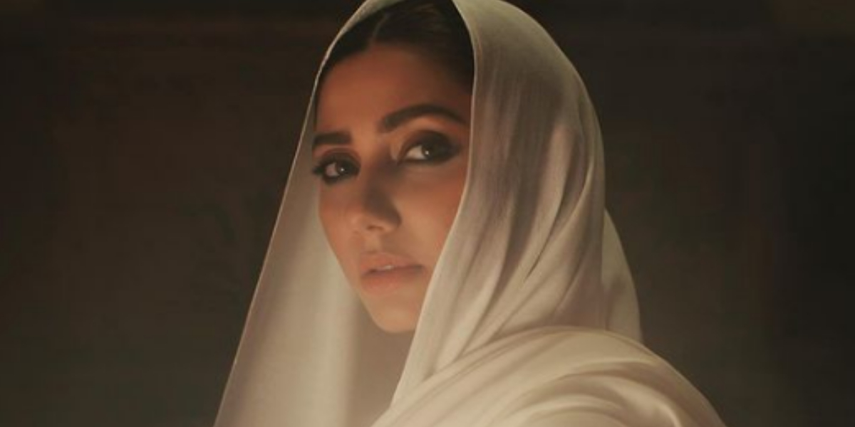 Mahira Khan Completed 10 Year's In Industry An An Actor