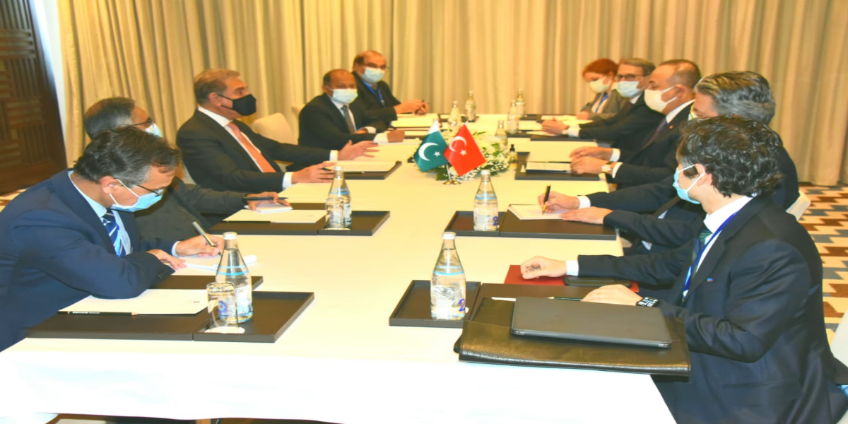 FM Calls On Turkish Counterpart On Sideline Of `Heart of Asia` Conference
