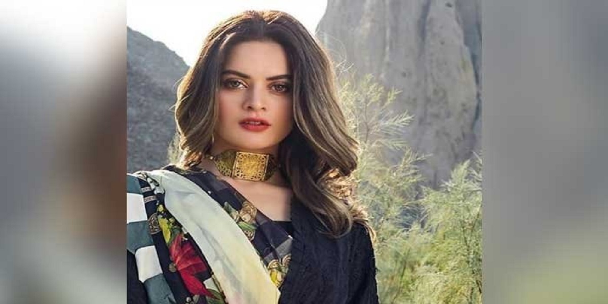 Minal Khan favorite