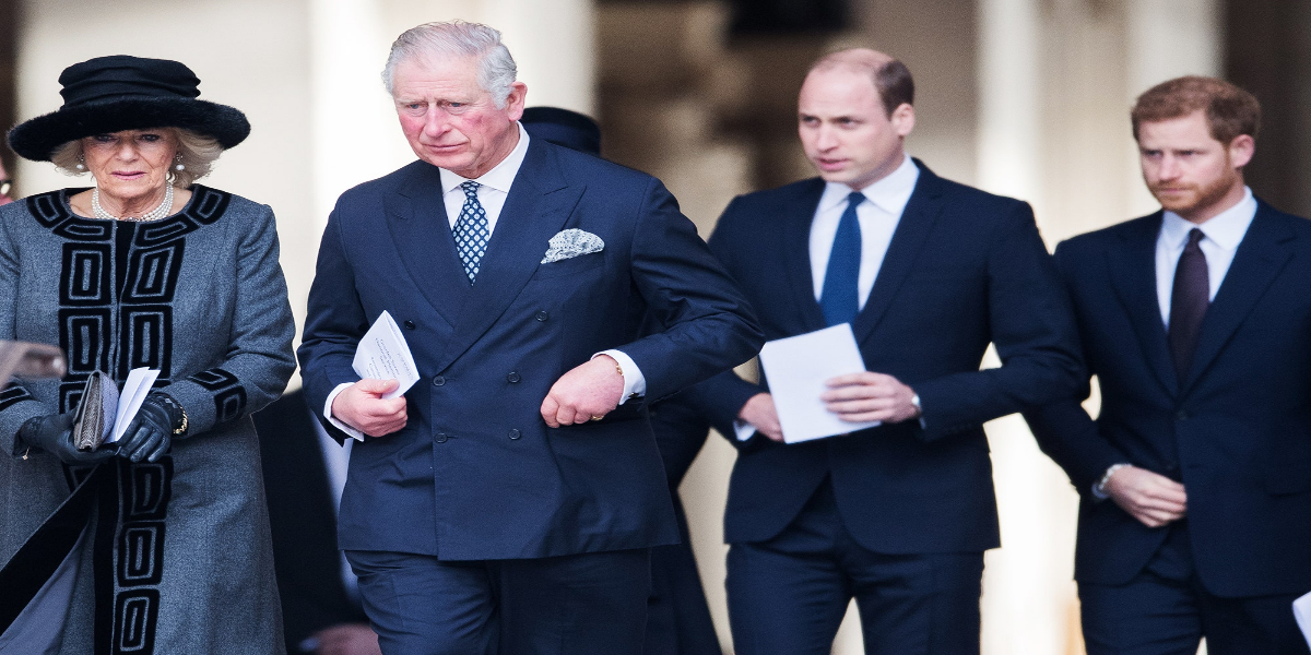 Queen Elizabeth is standing with Charles, William but against Harry, Meghan