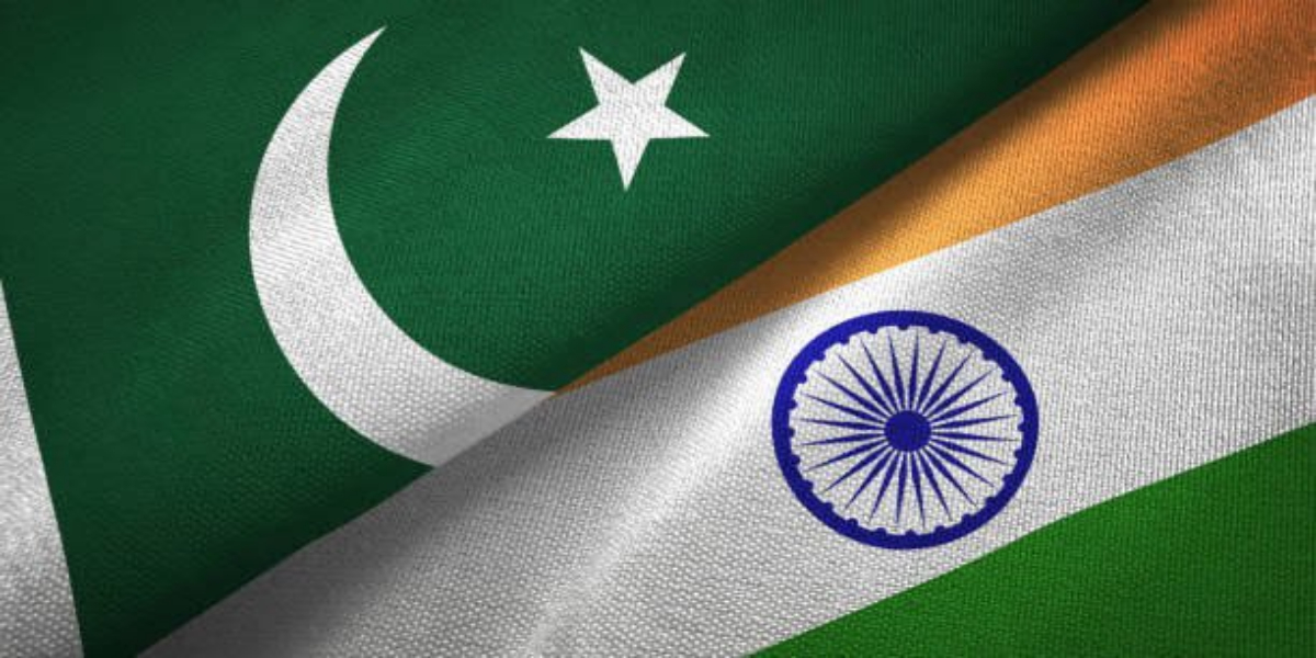 Pakistan comes in support of India #Indianeedsoxygen trends on Pakistani Twitter