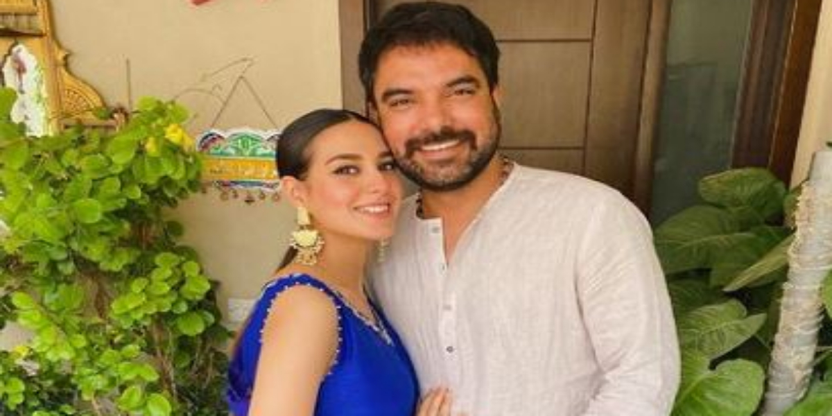 Iqra Aziz give permission to Yasir Hussain for second marriage?