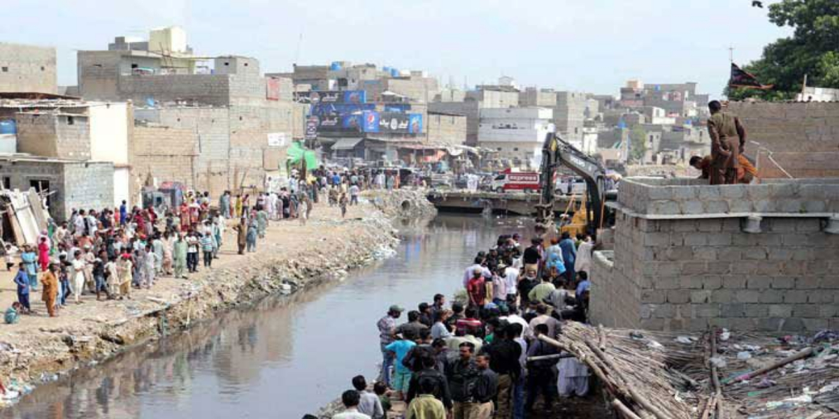 Karachi: Demolition Of Leased Properties Along Drains Extended