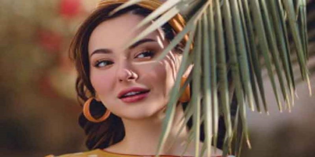 Hania Aamir