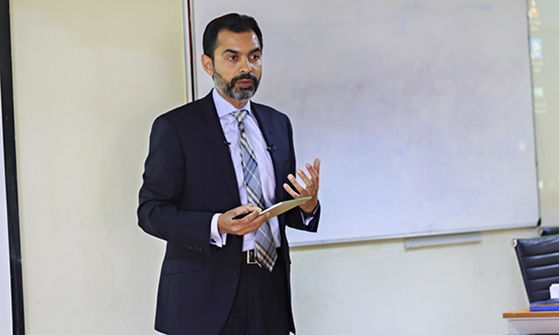 Dr Reza Baqir