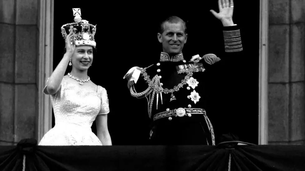 queen and husband