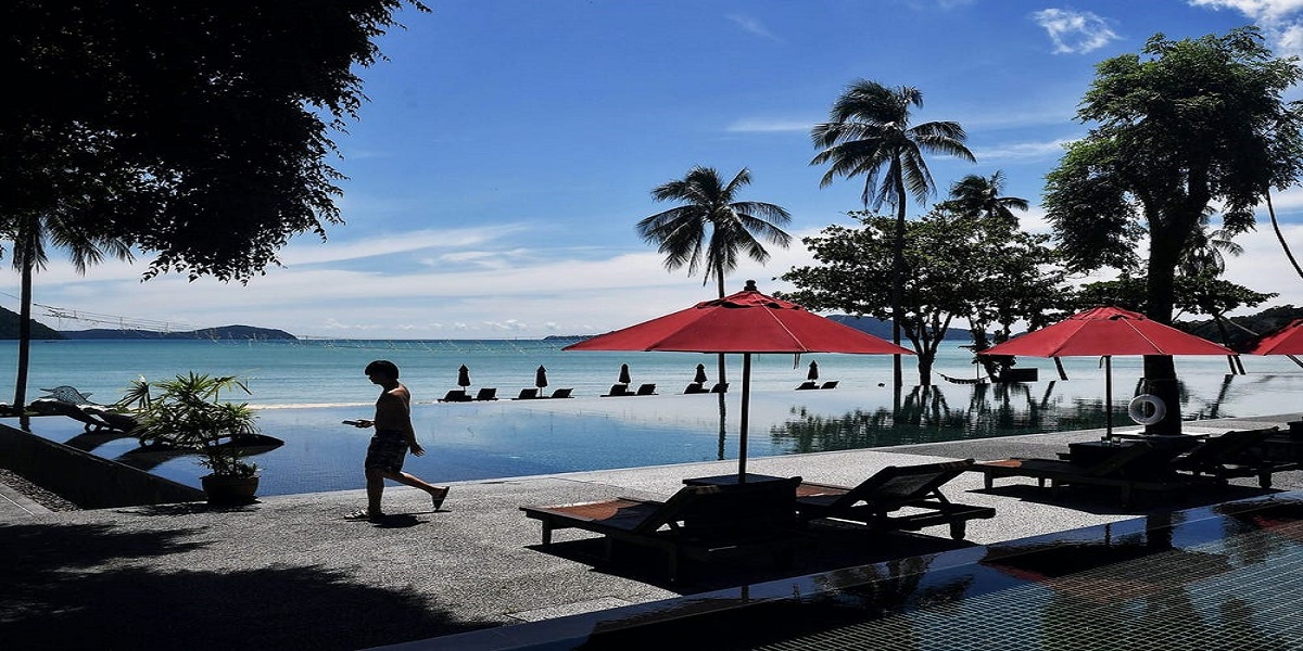 Thailand Opens its Resorts for International Tourists