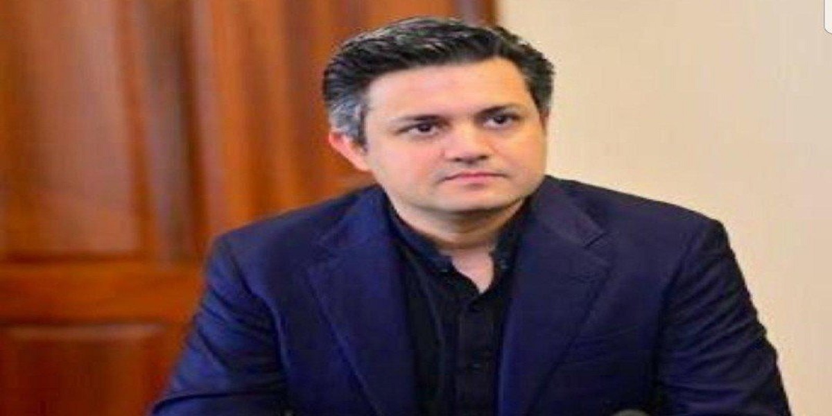 Minister accuses previous governments of signing expensive power contracts