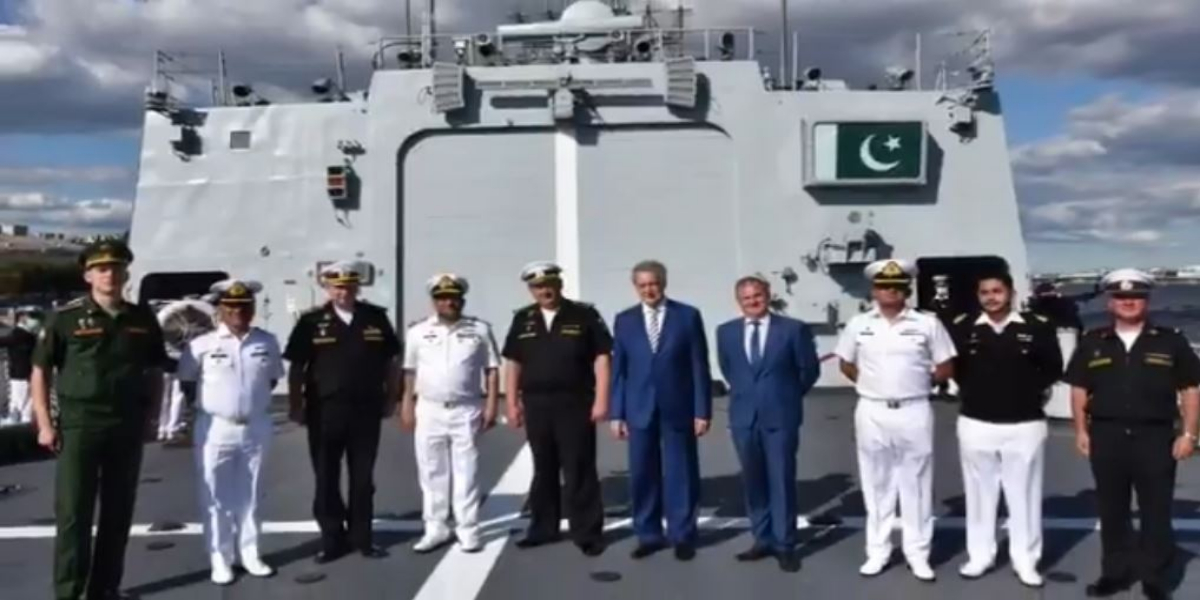 PNS Zulfiquar Returns After Participating In Russian Navy Day Parade