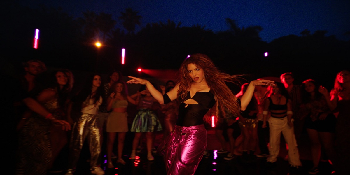 Shakira Don't wait up