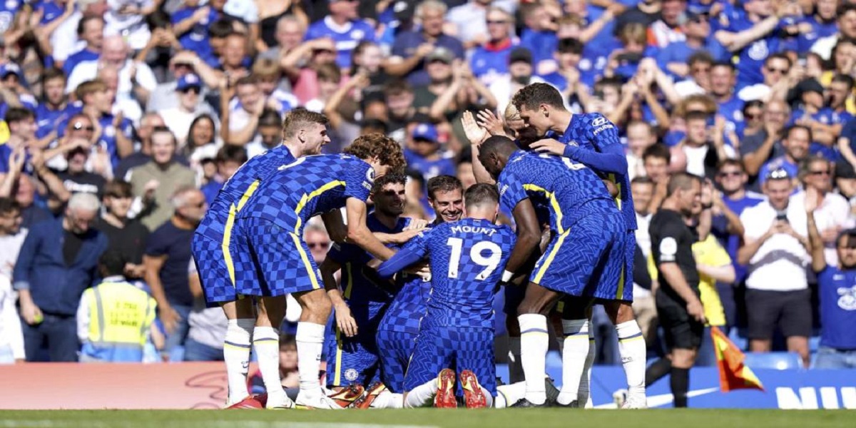 Premier League: Chelsea wins 3-0 as Palace collapse at the Bridge