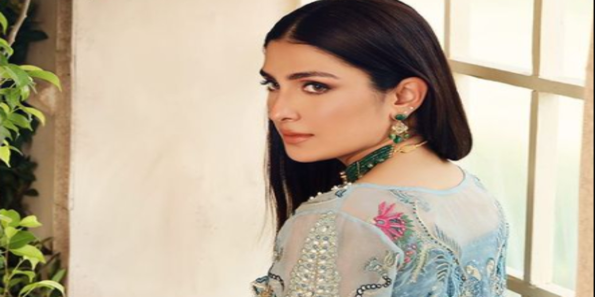 Ayeza Khan pictures