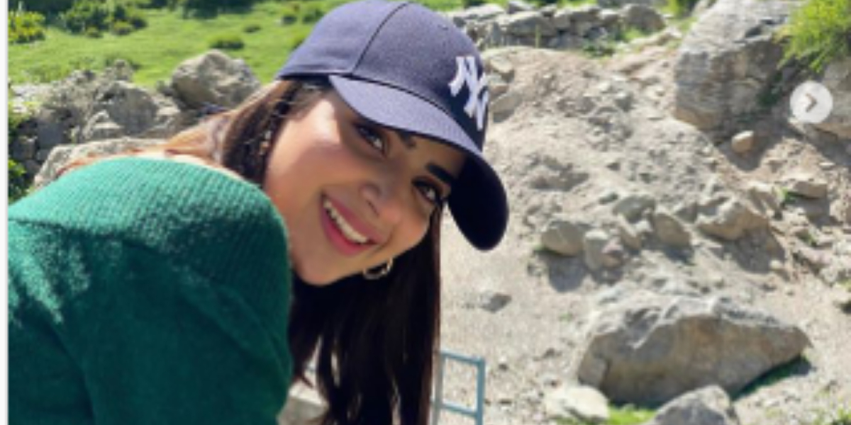 Saboor Aly