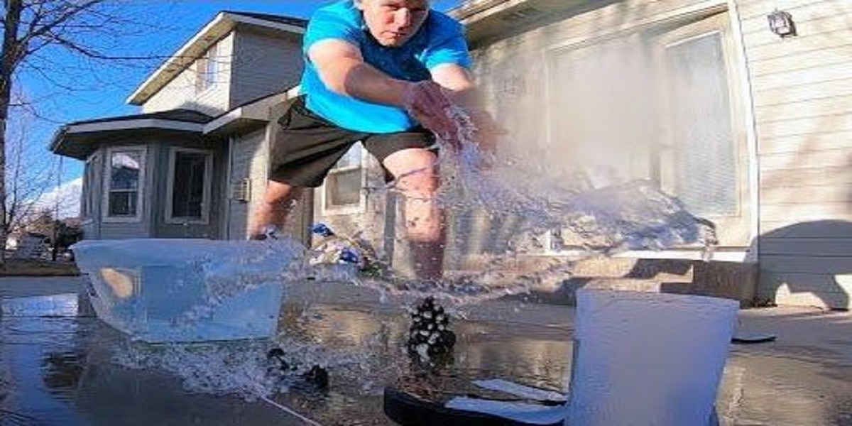Man moves 114 ounces of water, 114 ounces of water, 30 seconds, container, Idaho man, Guinness World Record, STEM education, record-keeping organization, Usman Ayyub, David Rush, 200 Guinness World Records