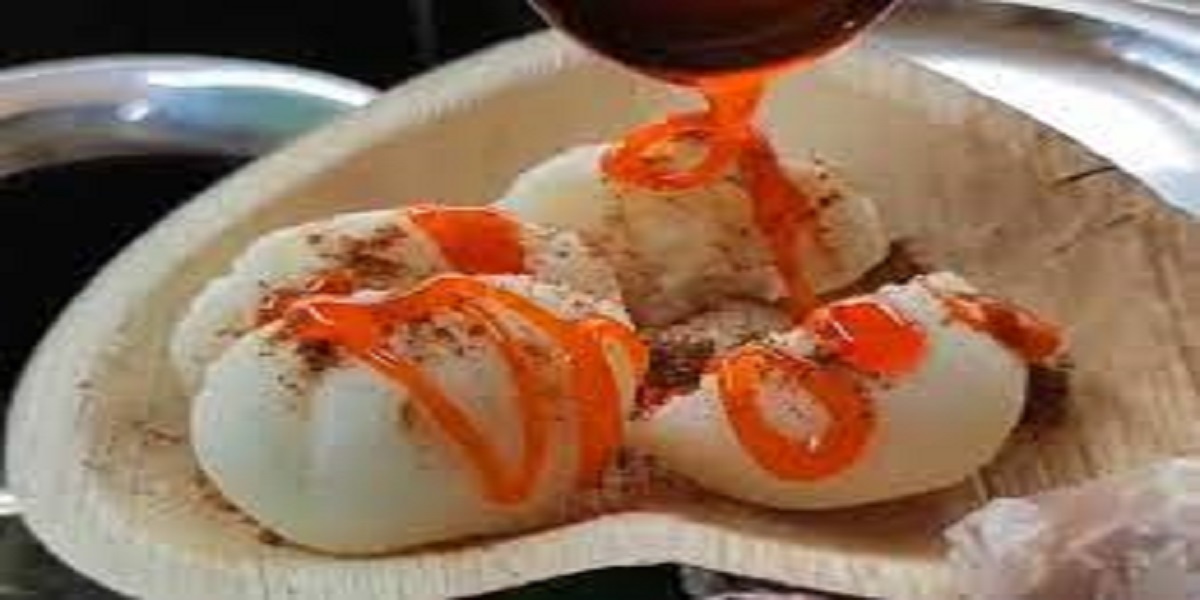 Treat yourself with ‘Rasgulla chaat’ topped with tamarind and yoghurt